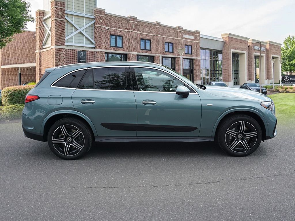 2025 Mercedes-Benz GLC 350 6