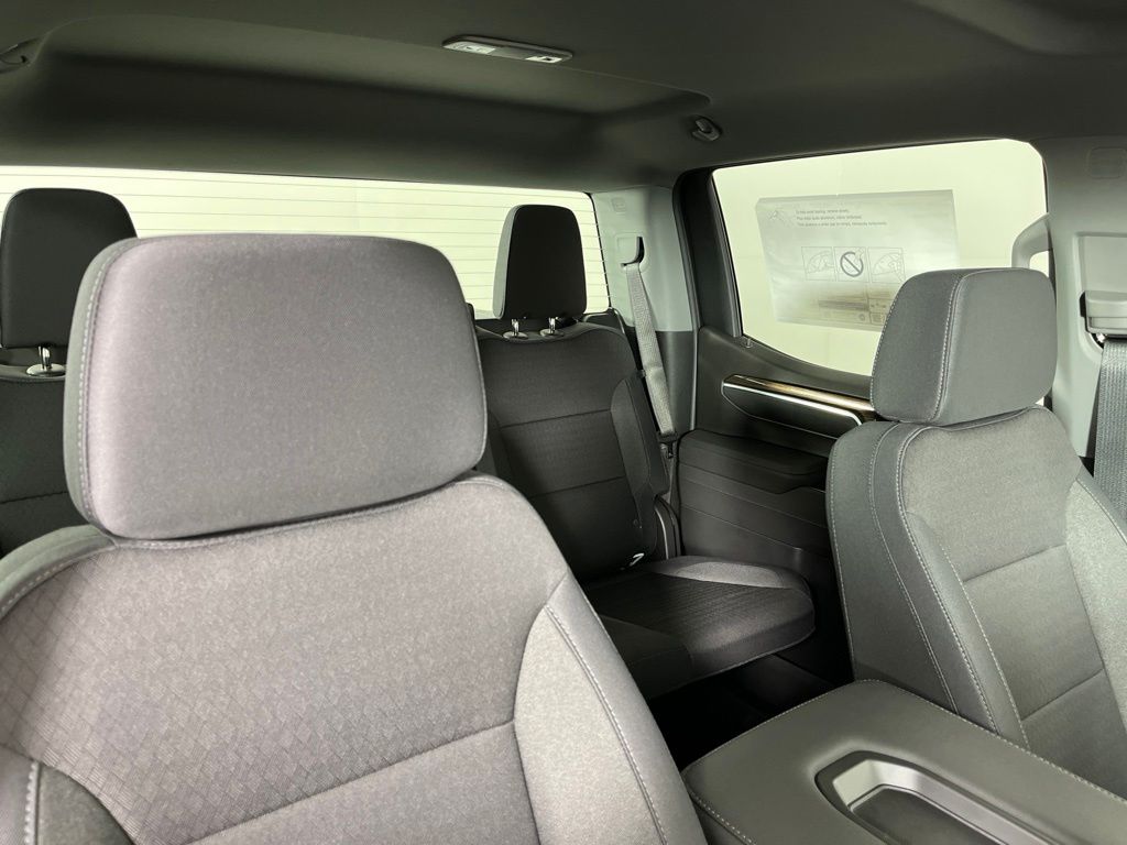 Thumbnail: 2026 Chevrolet Silverado 1500 - 10