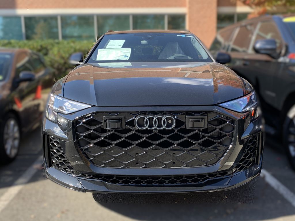 Thumbnail: 2026 Audi RS Q8 - 2