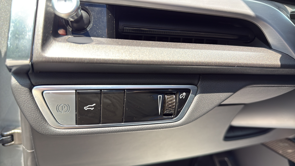 2026 Cadillac VISTIQ