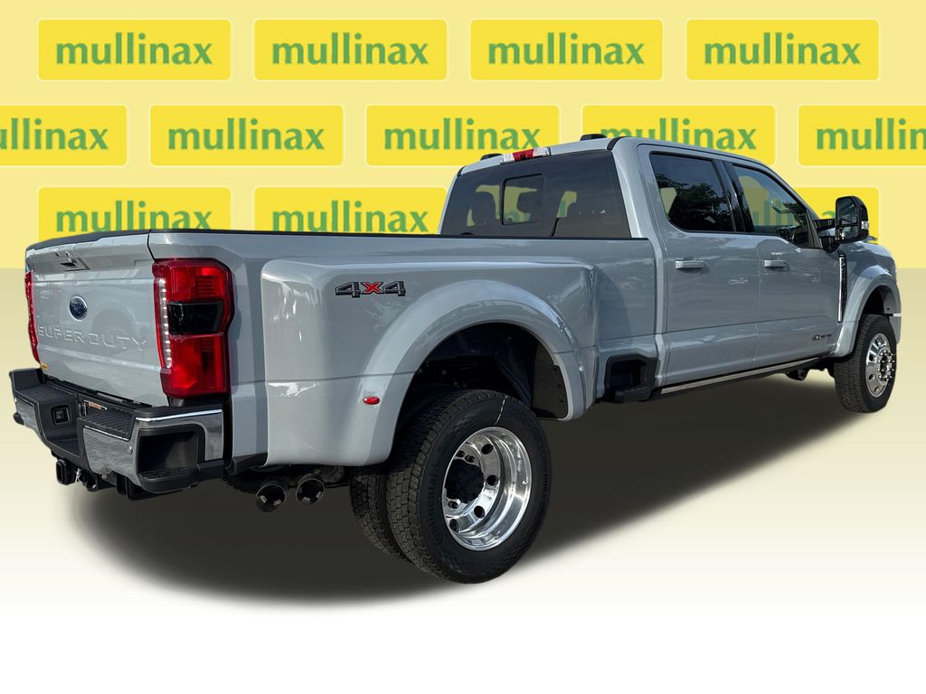 New 2026 Gray Ford Lariat image 15