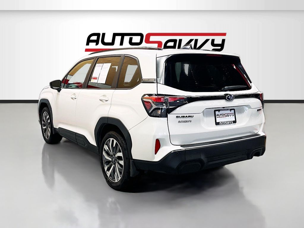 Used 2025 Crystal White Pearl Subaru Touring image 5