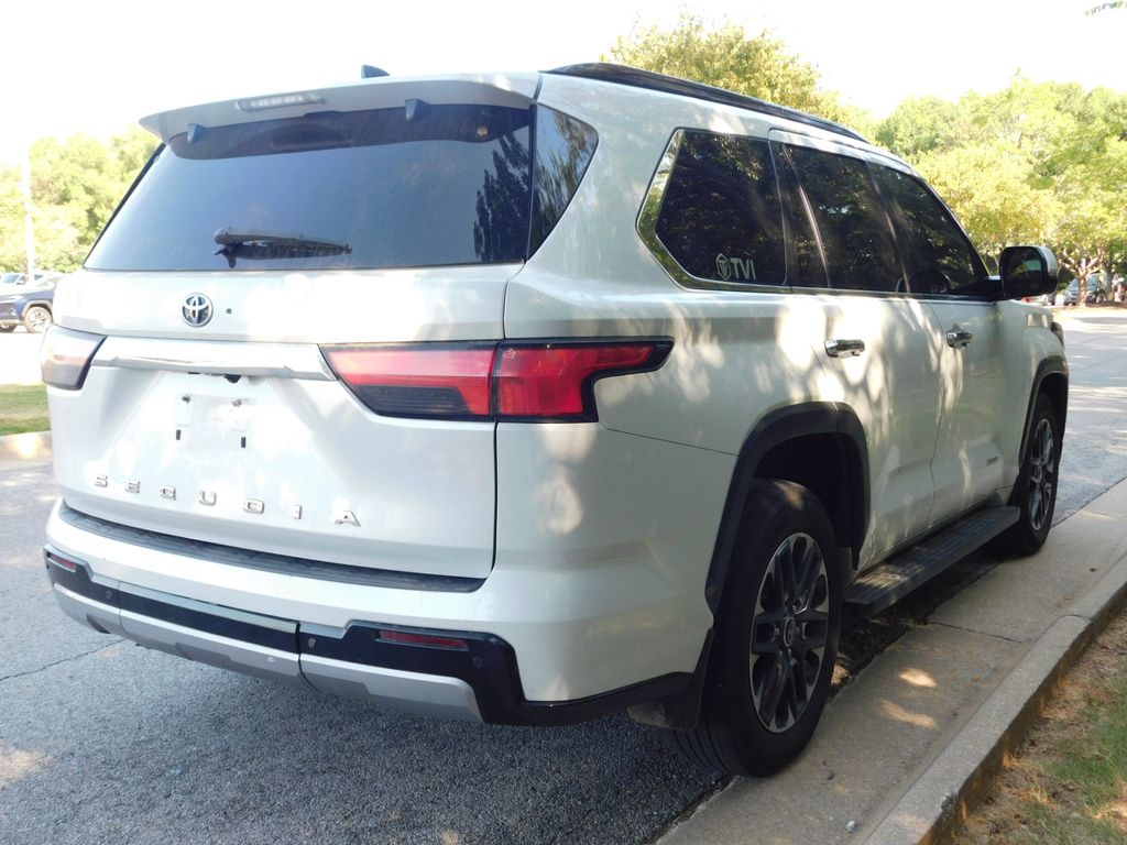 Thumbnail: 2023 Toyota Sequoia - 11