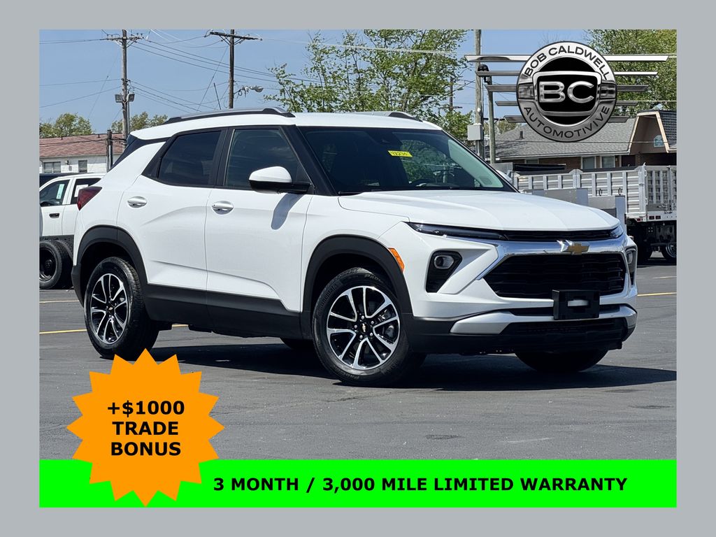 Summit White 2025 Chevrolet Trailblazer LT FWD SUV / Crossover Front-Wheel Drive Continuously Variable Transmission