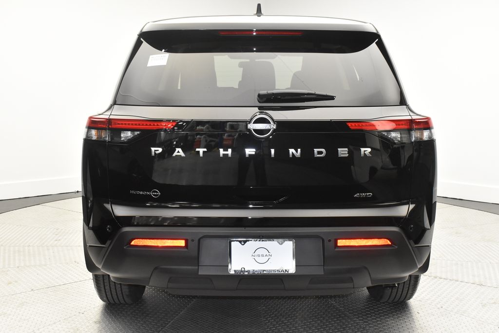 2024 Nissan Pathfinder S 6