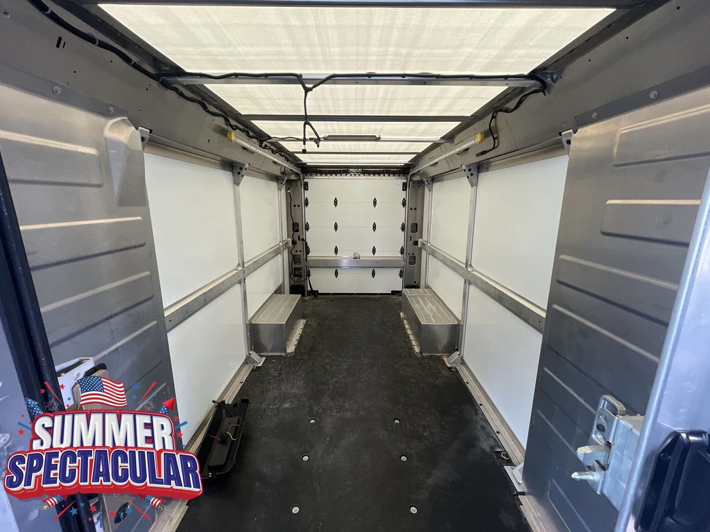 Used 2024 Brightdrop Zevo 600 Van