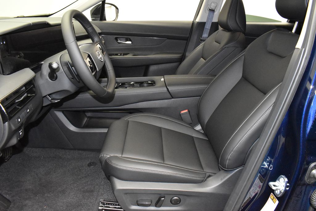 2025 Nissan Murano SV 12