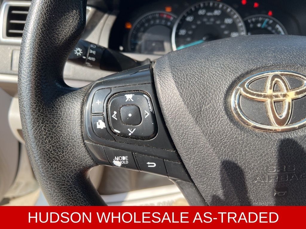 2015 White Toyota Camry LE FWD Sedan