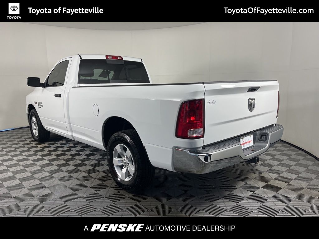 Thumbnail: 2019 RAM 1500 Classic - 2