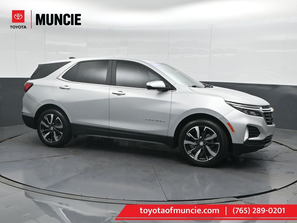 Silver Ice Metallic 2022 Chevrolet Equinox SUV / Crossover Front-Wheel Drive 6-Speed Automatic Overdrive