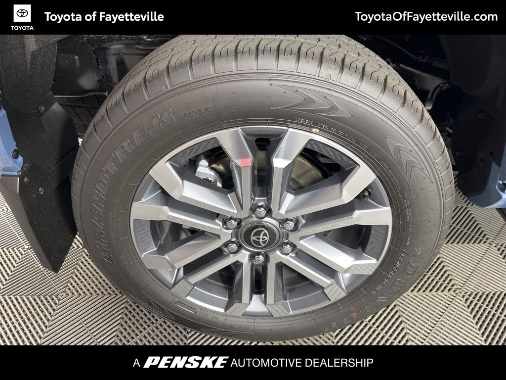 Thumbnail: 2025 Toyota 4Runner - 14