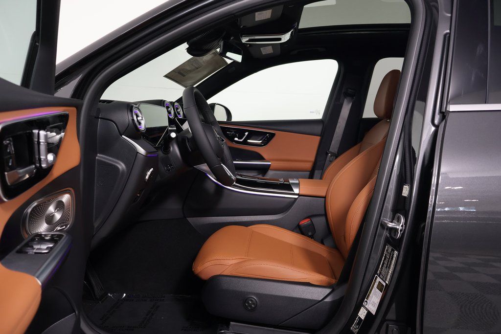 Thumbnail: 2026 Mercedes-Benz GLC - 5