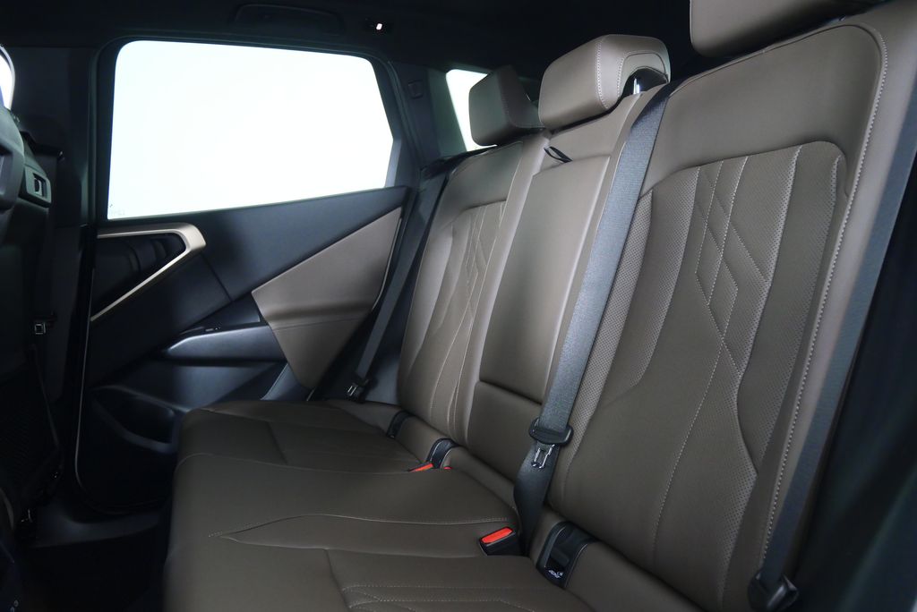 2025 BMW X3 3.0i 14