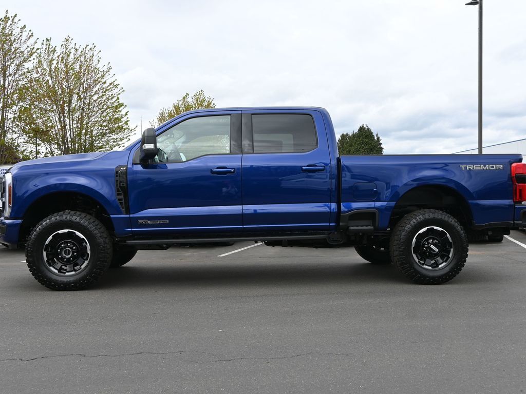 2026 Ford F-350 Super Duty XLT