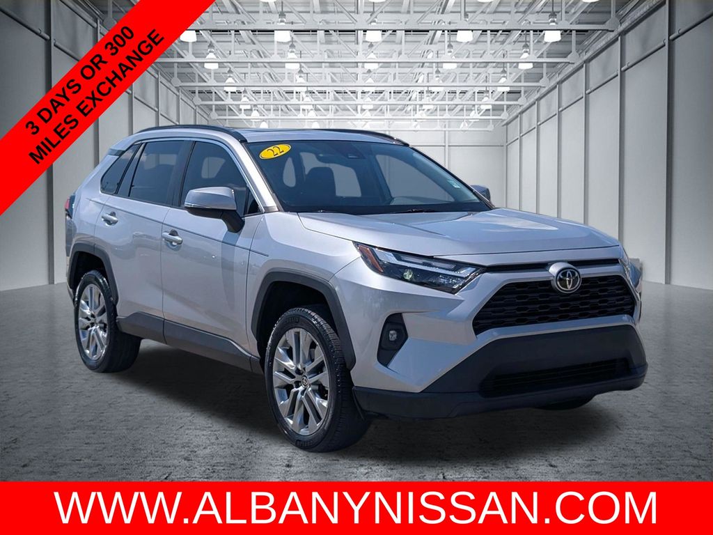 2022 Toyota RAV4 XLE Premium
