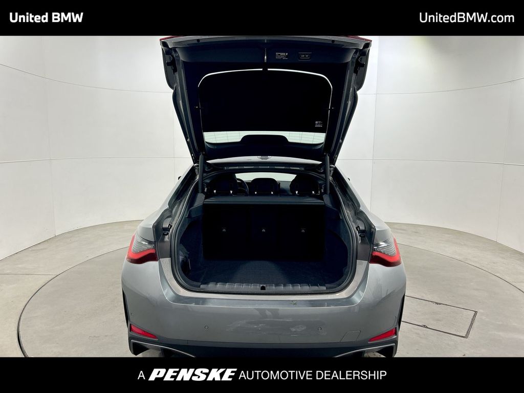 2025 BMW i4 eDrive40 22