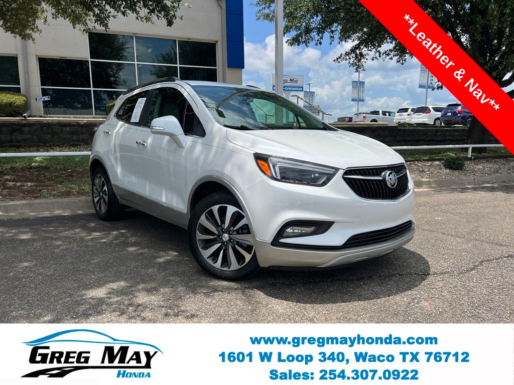 White Frost Tricoat 2017 Buick Encore Essence FWD SUV / Crossover Front-Wheel Drive 6-Speed Automatic Overdrive