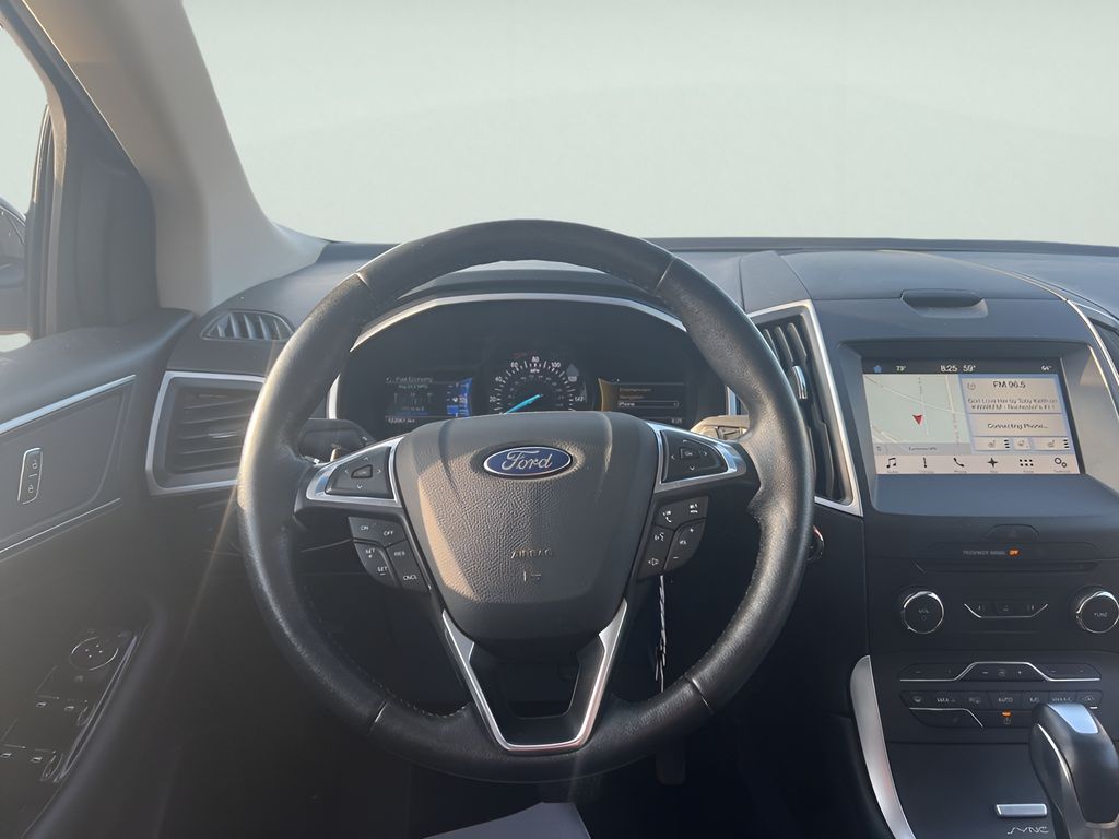 2017 Ford Edge