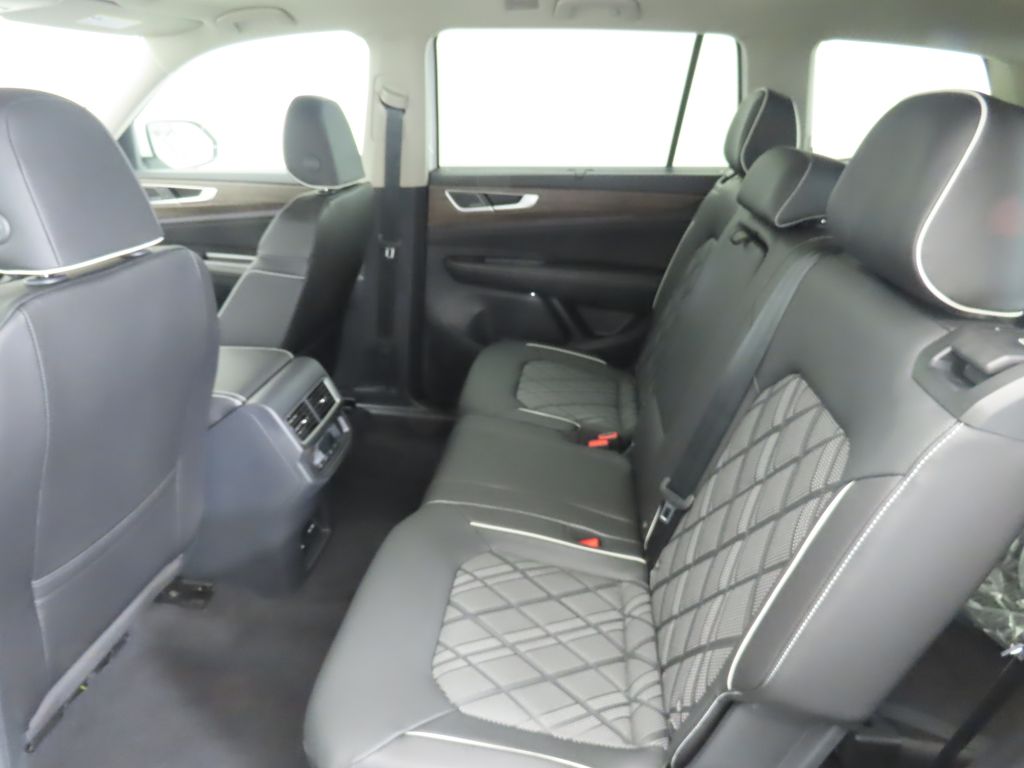 Thumbnail: 2025 Volkswagen Atlas - 22