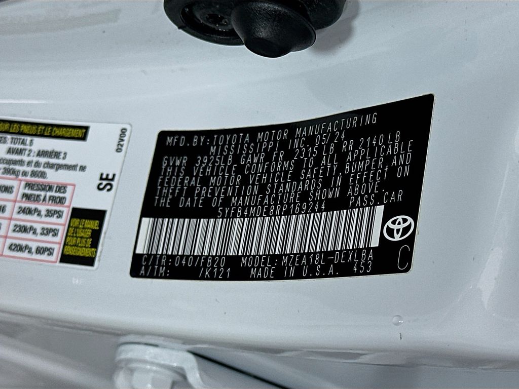 Thumbnail: 2024 Toyota Corolla - 31