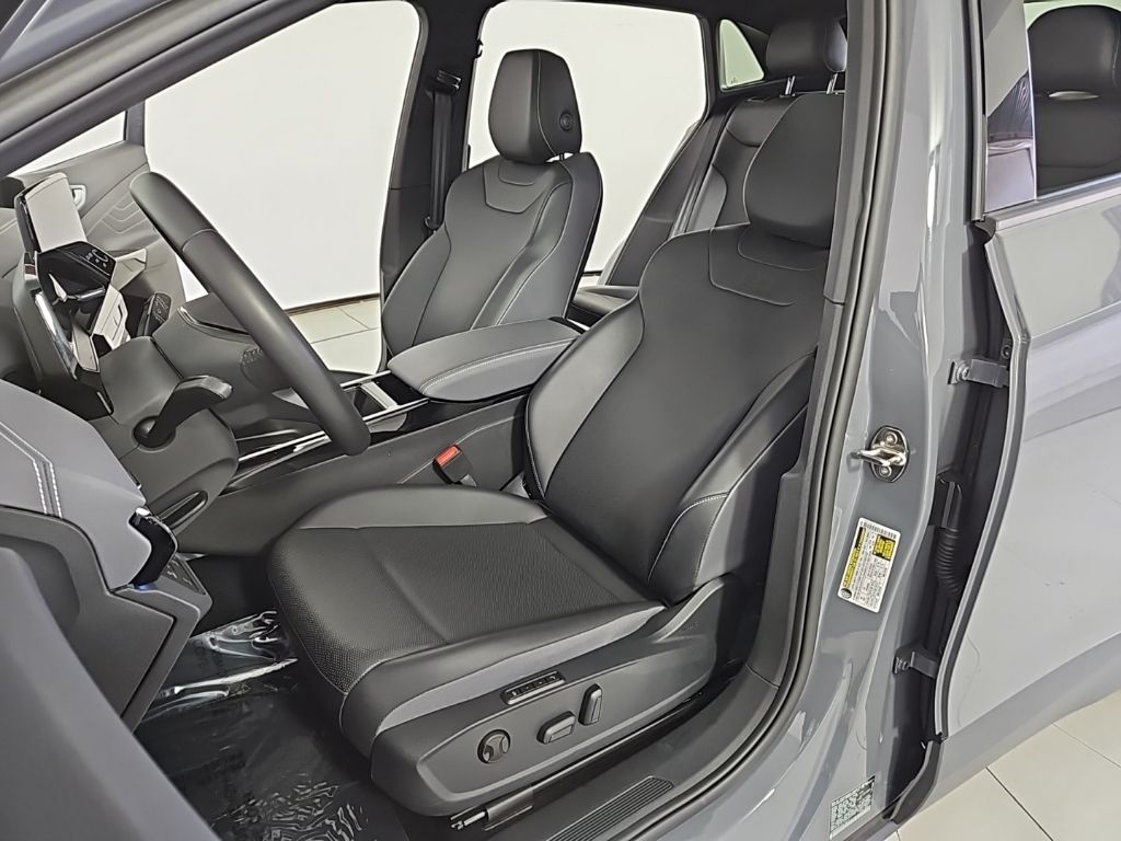 Thumbnail: 2023 Volkswagen ID.4 - 22