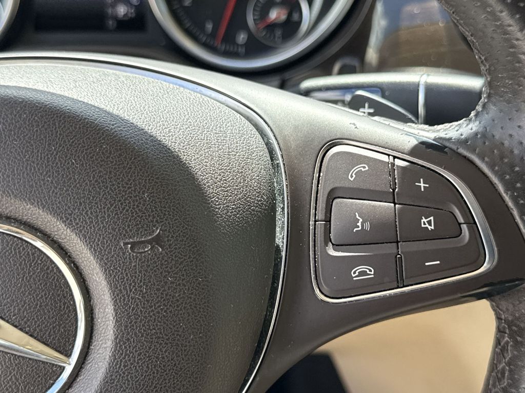 Thumbnail: 2017 Mercedes-Benz GLE - 27