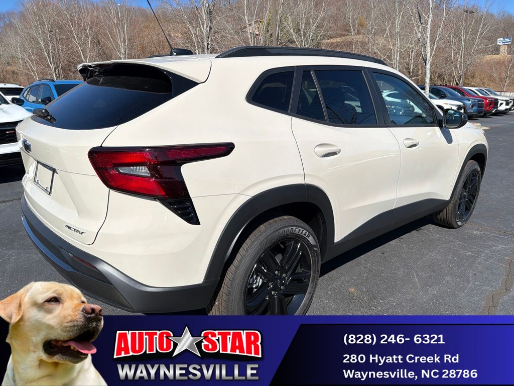 new 2026 Chevrolet Trax car, priced at $26,195