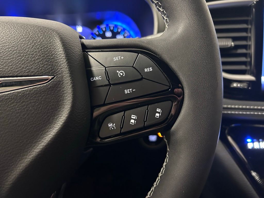 used 2023 Chrysler Pacifica car, priced at $34,450