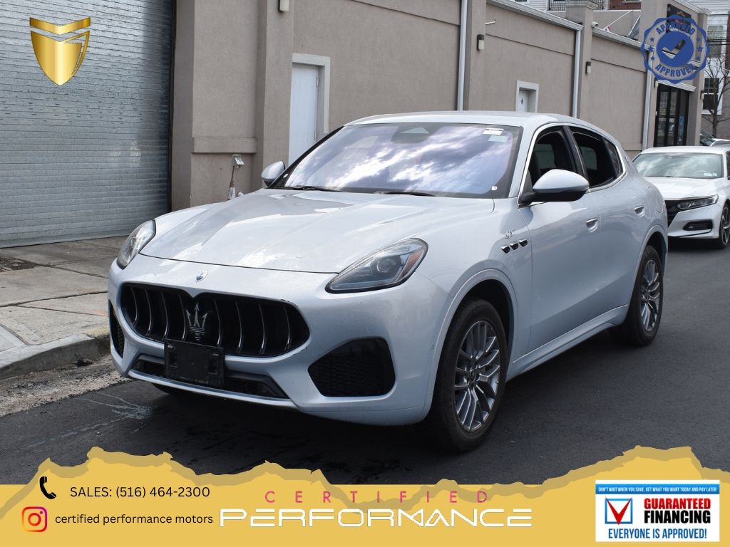 Bianco Astro Metallic 2024 Maserati Grecale GT AWD SUV / Crossover All-Wheel Drive 8-Speed Automatic