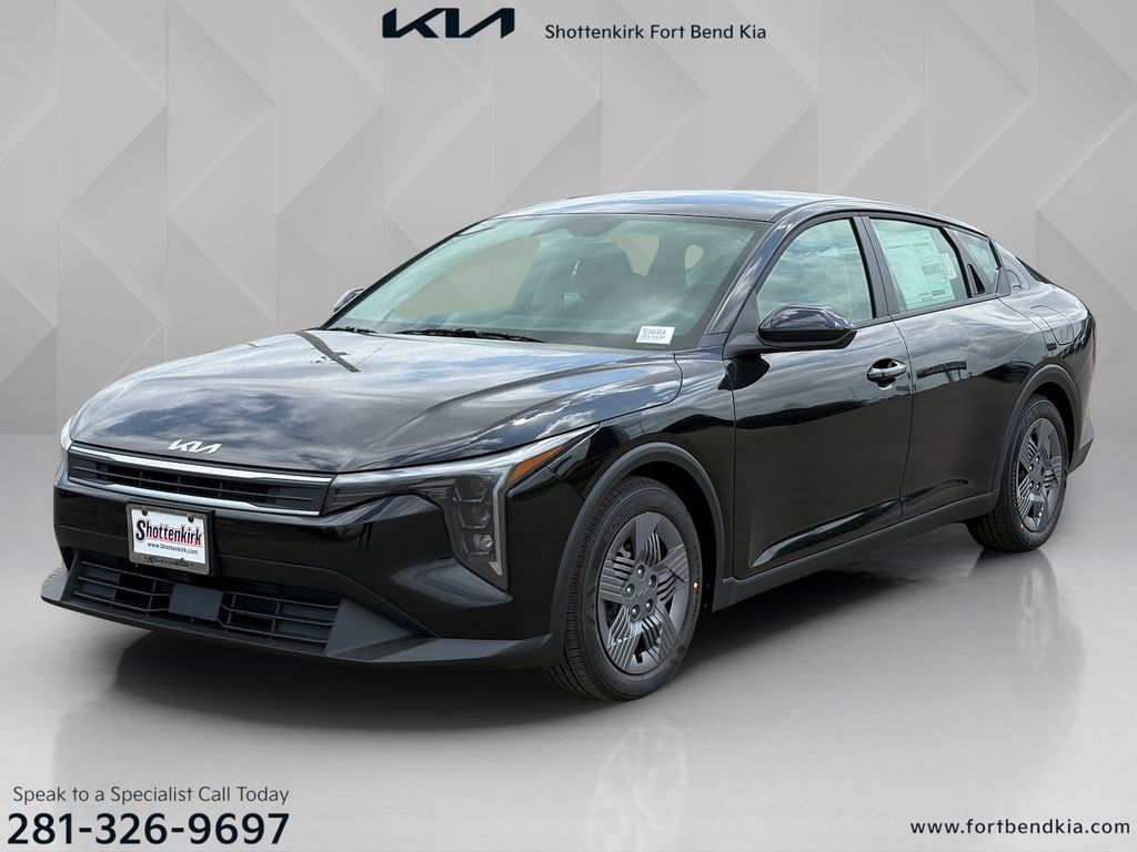 2026 Kia K4 LX AT's photo