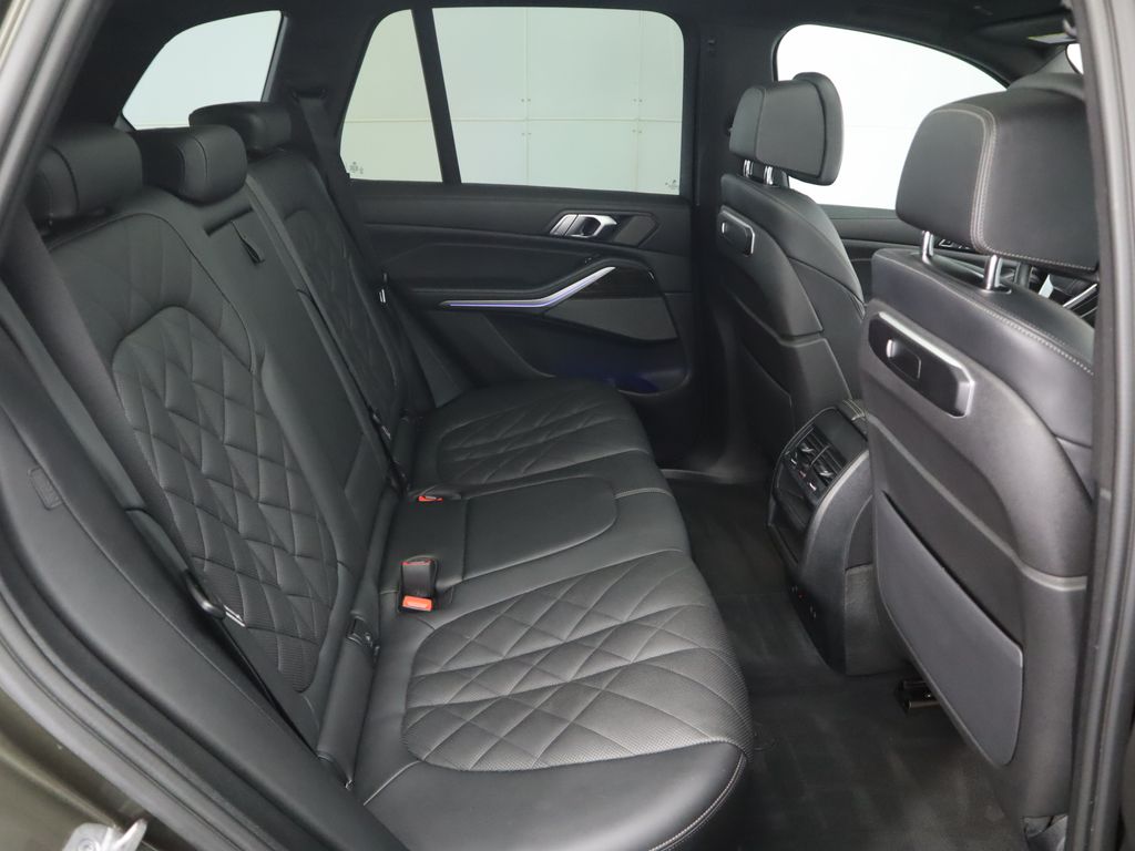 Thumbnail: 2024 BMW X5 - 23