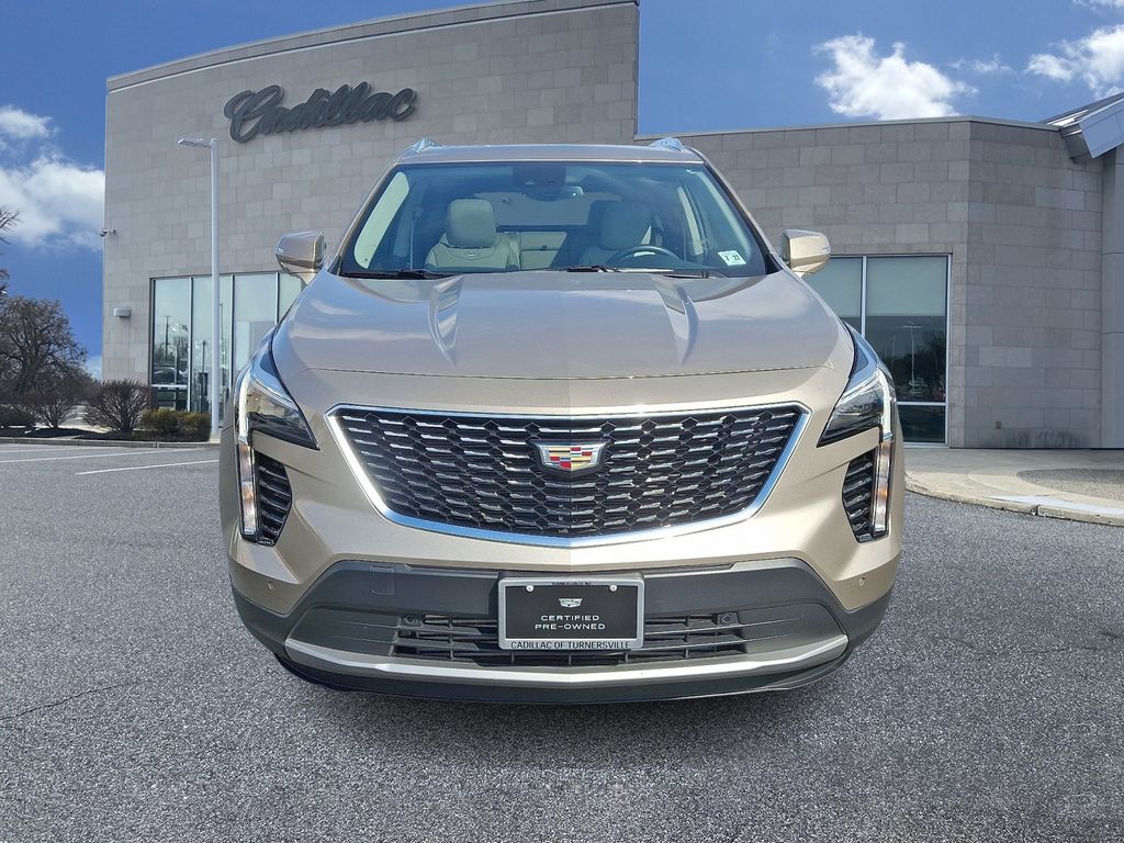 Thumbnail: 2023 Cadillac XT4 - 2