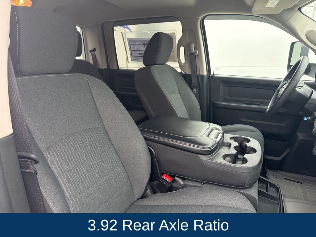 2021 Ram 1500 Classic Tradesman Crew Cab 4x4 5'7" Box