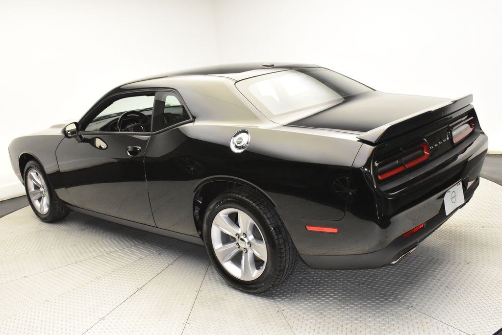 2023 Dodge Challenger SXT 7