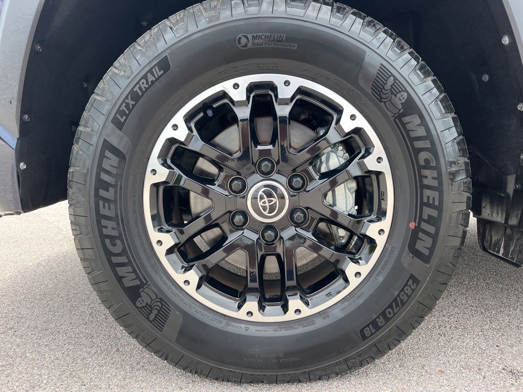 Thumbnail: 2023 Toyota Tundra - 12