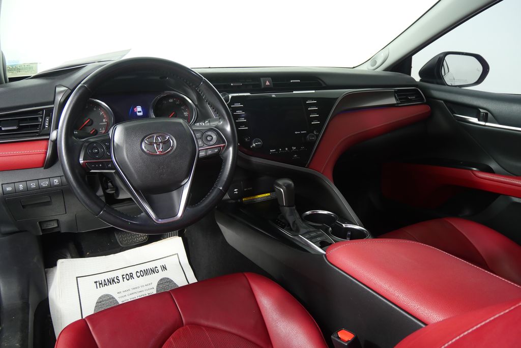 Thumbnail: 2019 Toyota Camry - 17