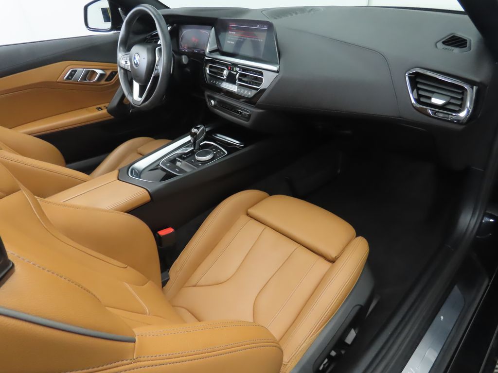 Thumbnail: 2022 BMW Z4 - 26