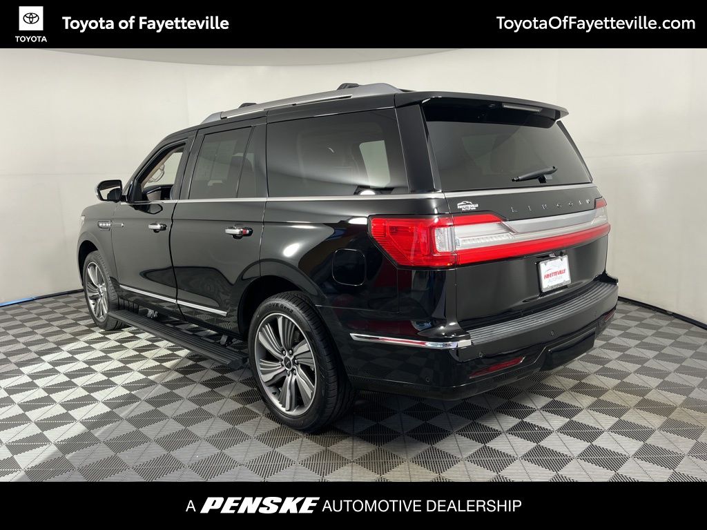 Thumbnail: 2018 Lincoln Navigator - 3