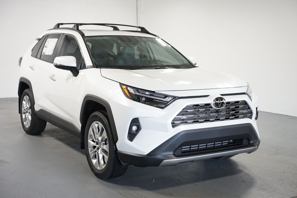 Thumbnail: 2025 Toyota RAV4 - 3