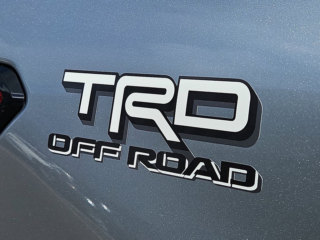 Thumbnail: 2025 Toyota Tacoma - 21