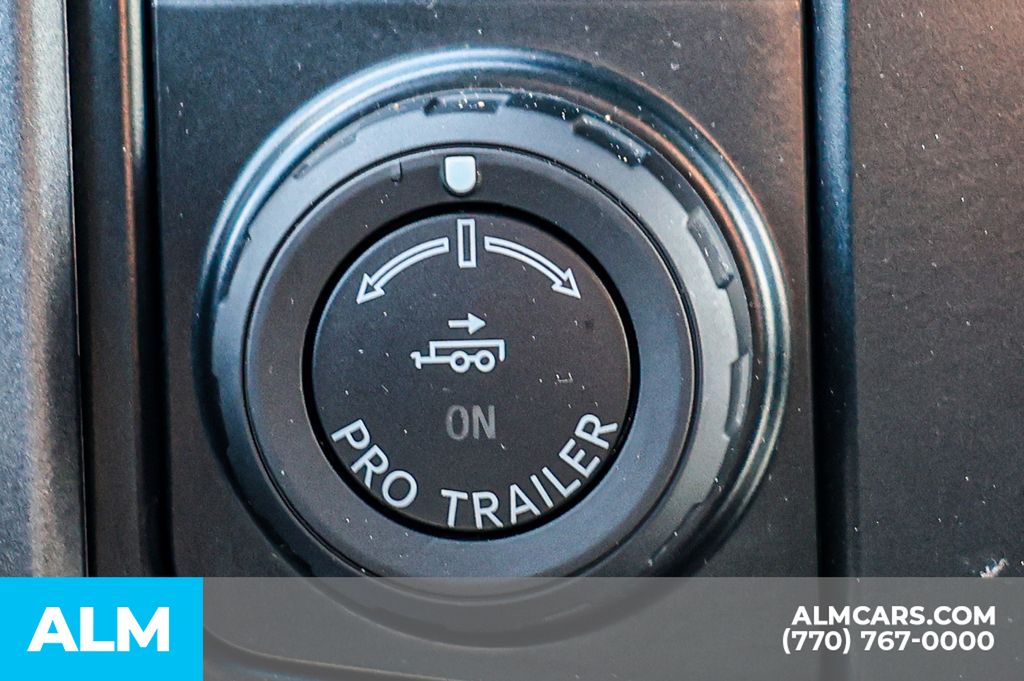 Used 2022 Blue Ford XLT image 44