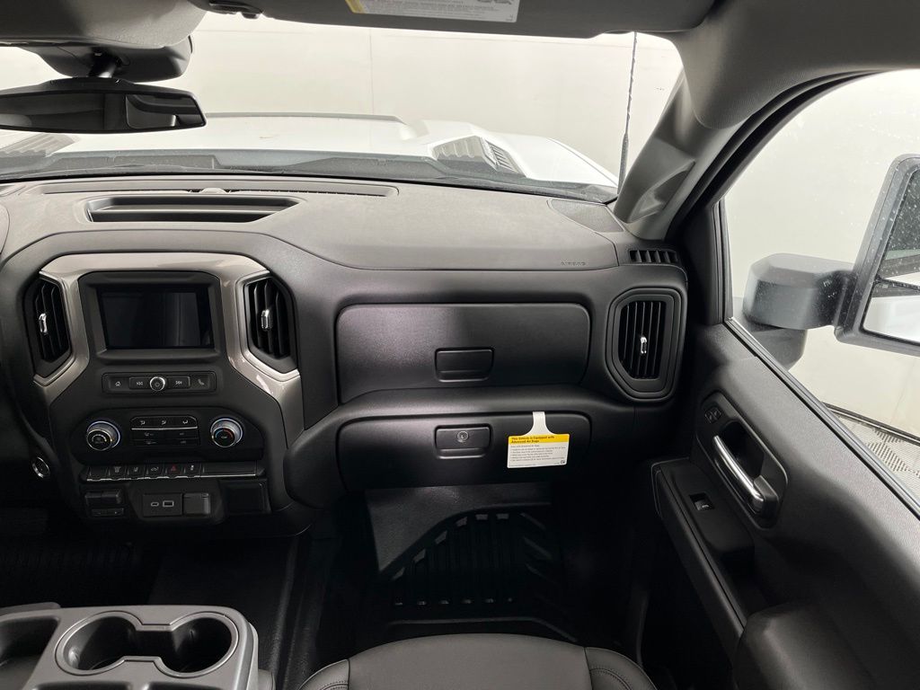 Thumbnail: 2026 Chevrolet Silverado 2500 - 18