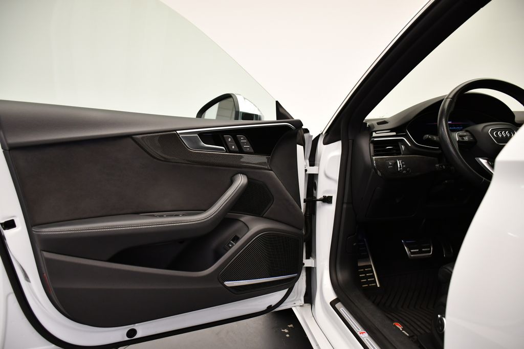 Thumbnail: 2023 Audi S5 - 31