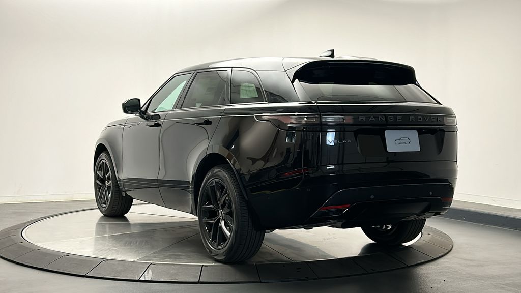 2026 Land Rover Range Rover Velar Dynamic SE 3