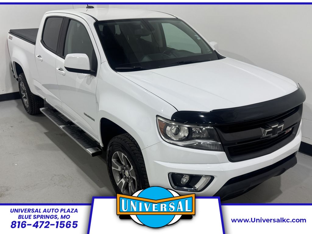 Summit White 2018 Chevrolet Colorado Pickup Truck Four-Wheel Drive 8-Speed Automatic