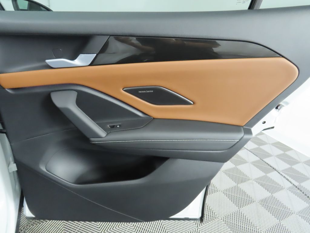 Thumbnail: 2025 Volkswagen Tiguan - 29