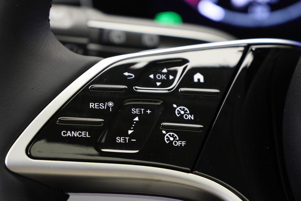 Thumbnail: 2026 Mercedes-Benz GLE - 21