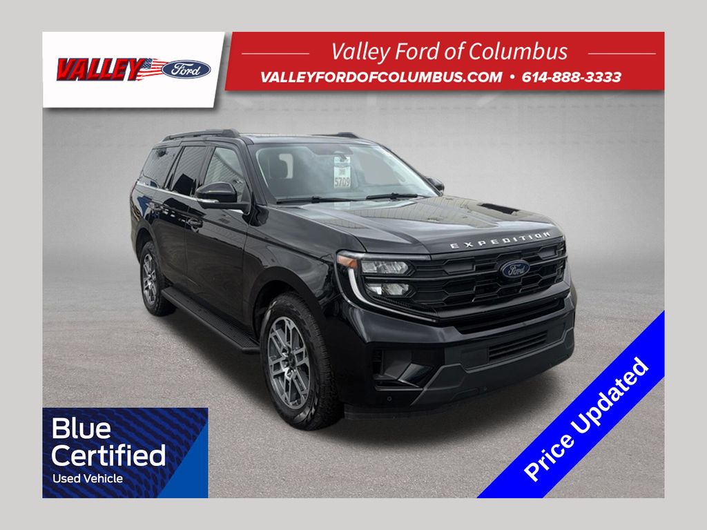 Black Metallic 2026 Ford Expedition SUV / Crossover Four-Wheel Drive Automatic