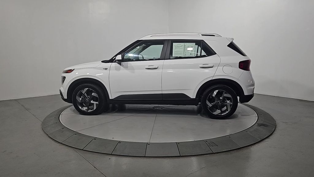 2021 Hyundai Venue SEL