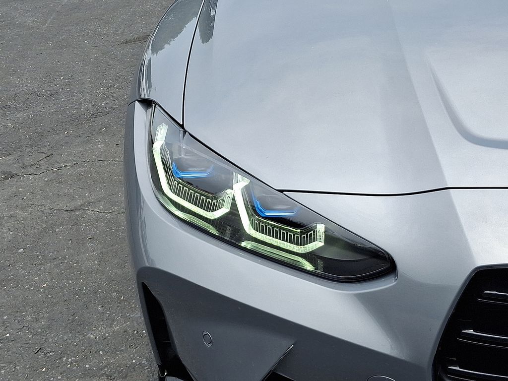 Thumbnail: 2022 BMW M3 - 9